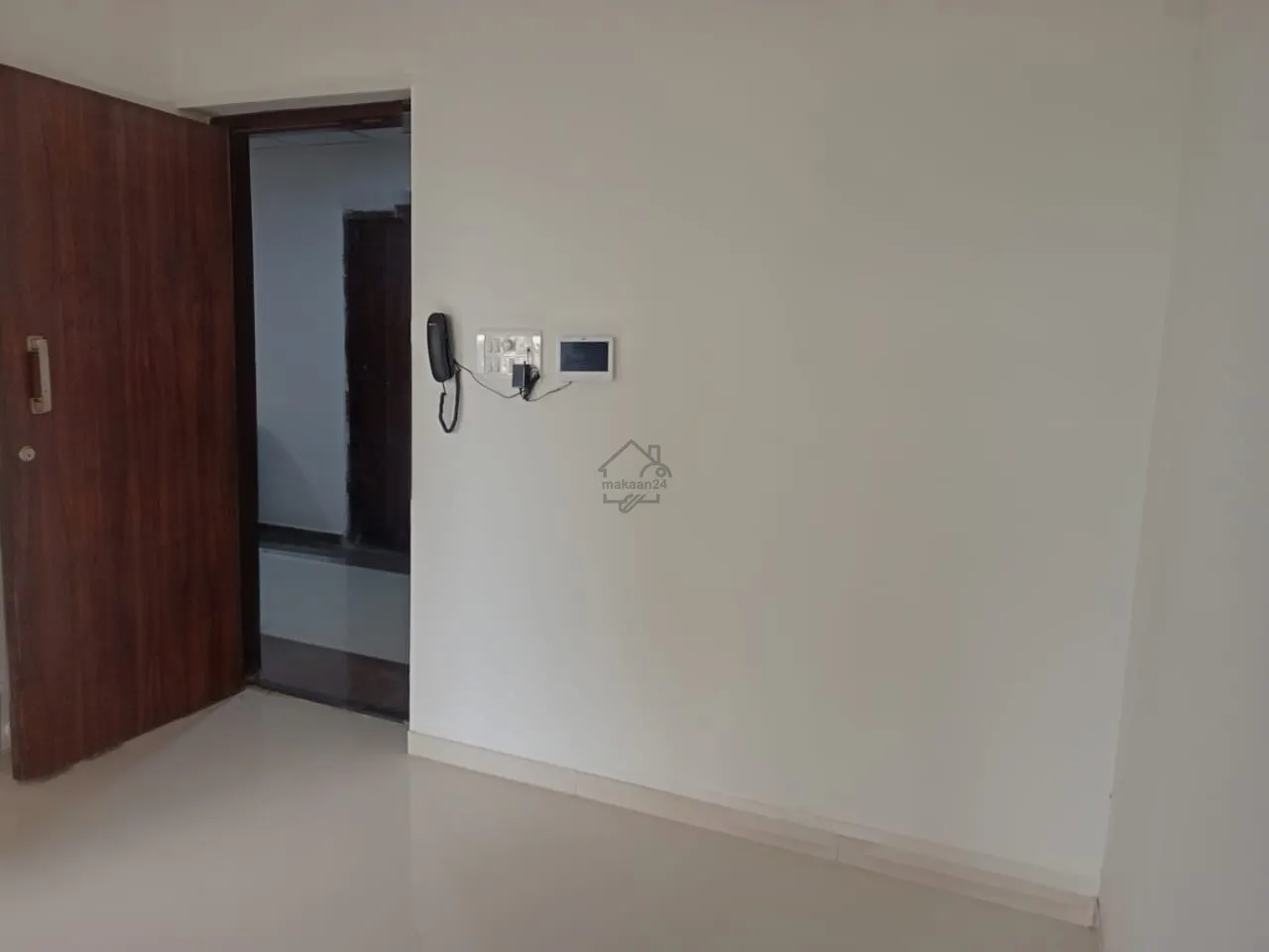 Spacious 2Bhk Flat for rent in Borivali East, Mumbai