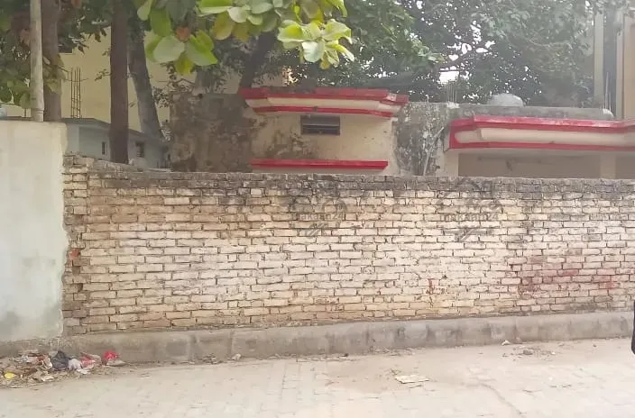 Commercial Plot for sale in Varanasi